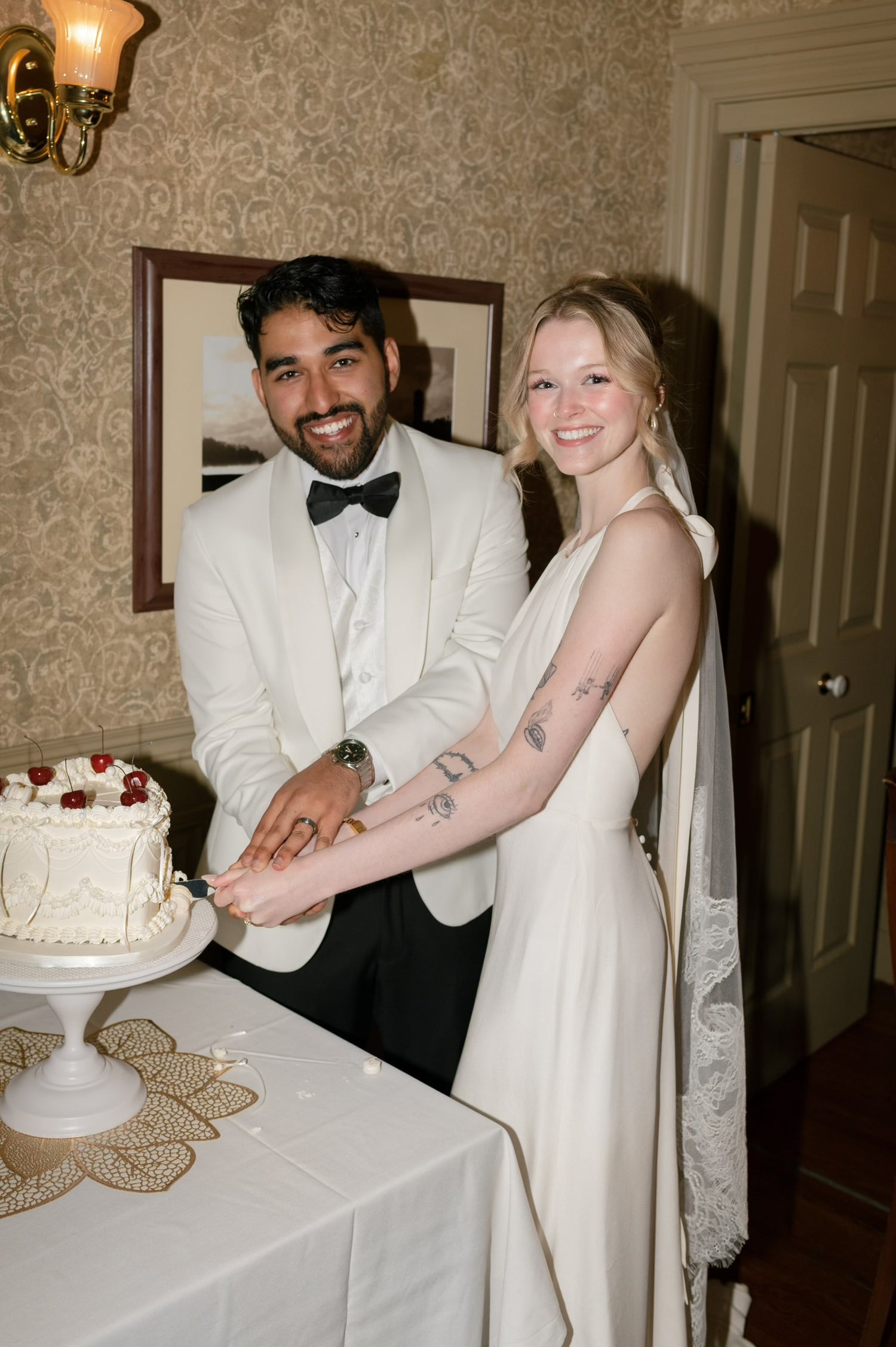 Heart shaped vintage wedding cake